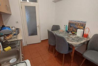 Apartament cu 3 camere decomandat în Central - 19