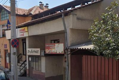 Inchiriez Imobil Spatiu Comercial D+P+M 121 mp - 1