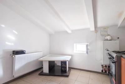 Apartament cu 2 camere decomandat în Central - 12