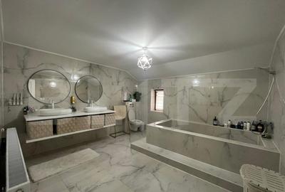 Casă cu 5 camere cu Teren 692 Mp în Central - 7