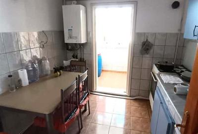 Apartament cu 2 camere decomandat în Radu Negru - 4