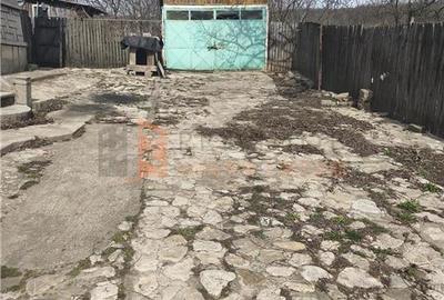 Casă individuală cu 4 camere cu Teren 2203 Mp în Tisău - 4