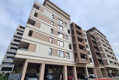 Apartament cu 3 camere decomandat în Aradului