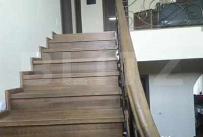 Casă cu 7 camere cu Teren 1170 Mp în Central - 3