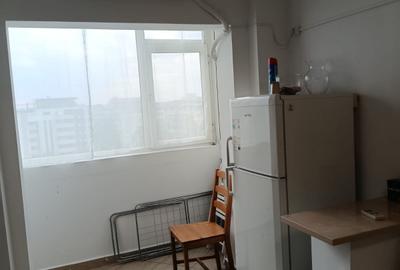 Ofer spre închiriere un apartament generos cu 3 camere, decomandat RENOVAT Ofer spre închiriere un apartament generos cu 3 camere, decomandat RENOVAT - 10