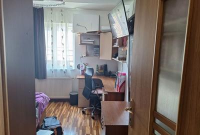 3cam.dec-mob-util/7min Metrou D.Leonida - 9