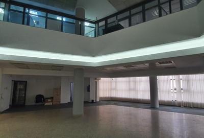 Spațiu comercial, de 1,947 mp, în Ultracentral - 2