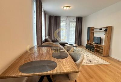 Apartament cu 2 camere, mobilat în Tractorul - 3