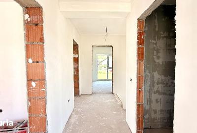 Casă cu 4 camere cu Teren 345 Mp în Păcurari - 23