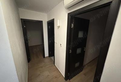 Apartament cu 3 camere decomandat în Dâmbovița - 1