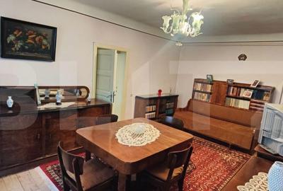 Casă cu 7 camere cu Teren 818 Mp în Central - 4