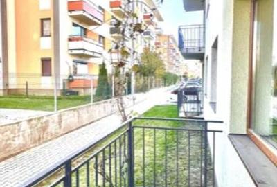 Apartament cu 2 camere decomandat în Tractorul - 5