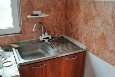 Casă cu 4 camere cu Teren 987 Mp în Valea Călugărească - 1