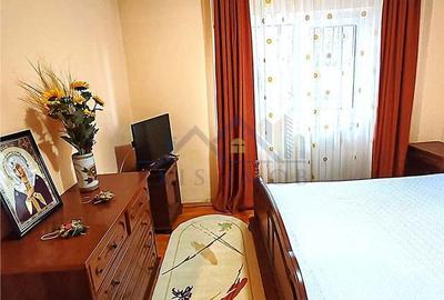 Apartament cu 3 camere decomandat în Unirii Sud