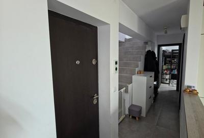 Apartament cu 3 camere, mobilat în Central - 9