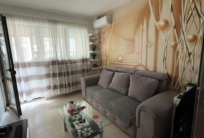 Apartament 2 Camere – Etaj 3/5 cu Lift, Parcare Inclusă – Zona Metalurgiei