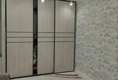 Garsonieră decomandată în Romană