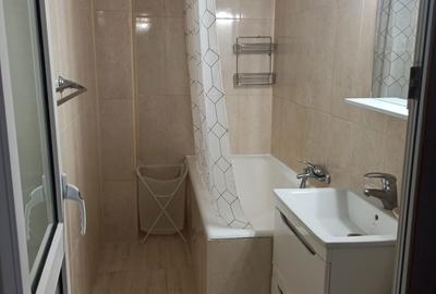 Apartament cu 3 camere decomandat în Vitan - 4