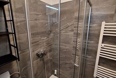 Garsonieră decomandată în Central - 8