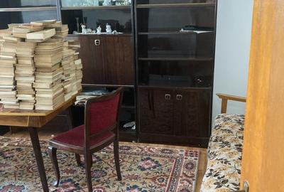 Apartament cu 3 camere decomandat în Pantelimon