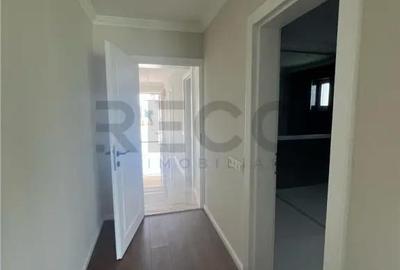 Casă cu 4 camere cu Teren 440 Mp în Nufărul - 10