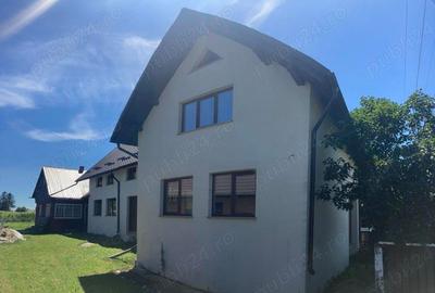 Casă în Hurjuieni - 4