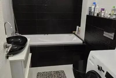 Apartament cu 3 camere semidecomandat, mobilat în Central - 7