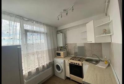 Garsoniera mobilata si luminoasa  Astra - 3