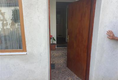 Casă cu 3 camere în Gaiu Mic - 4