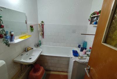Apartament 3 camere de vinzare - 9