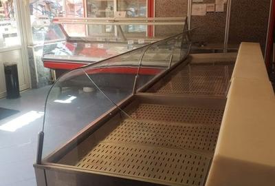 Spațiu comercial, 90 mp în Titan