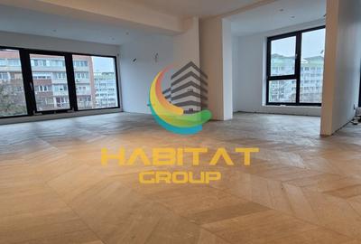 Penthouse cu 4 camere decomandat în Cantemir - 9