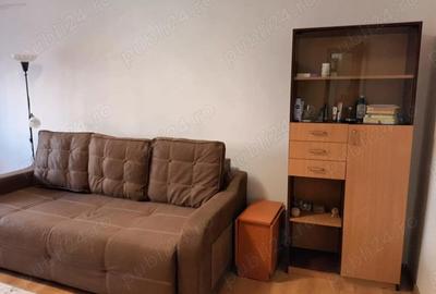 Garsonieră decomandată în Central - 1