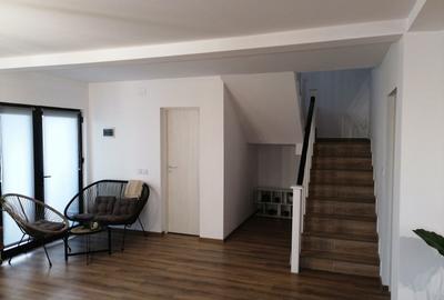 Casă cu 4 camere cu Teren 100 Mp în Exterior Vest - 4