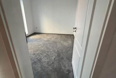 Casă cu 3 camere cu Teren 250 Mp în Central - 6