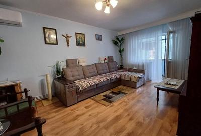 Apartament 4 camere decomandat, 80 mp, etaj 1/4– Frumoasa, 2 bai, - 1
