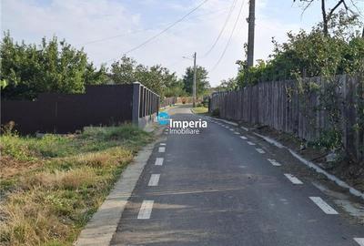 Tomesti Chicerea, teren intravilan cu utilitatile in apropiere, priveliste unica