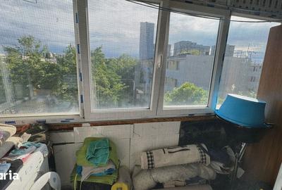 Apartament cu 3 camere, mobilat în Colentina