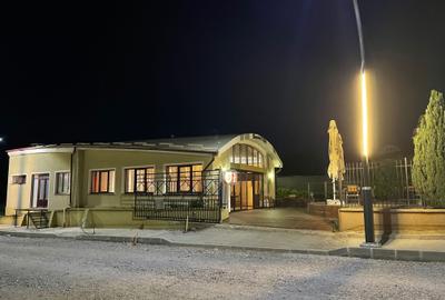 Spațiu comercial, de 180 mp, în Central - 7