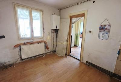 CASA 2 CAMERE 70 MP TEREN 601 MP DAMBUL ROTUND - 12