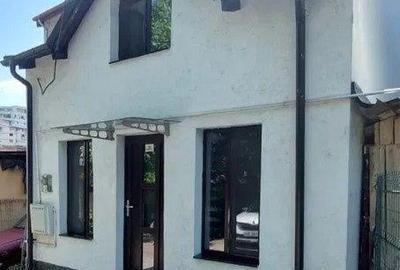 Casă cu 2 camere cu Teren 12 Mp în Craiovei - 4