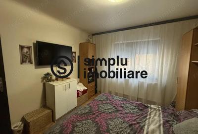 Apartament cu 3 camere decomandat în Craiovița Nouă - 4