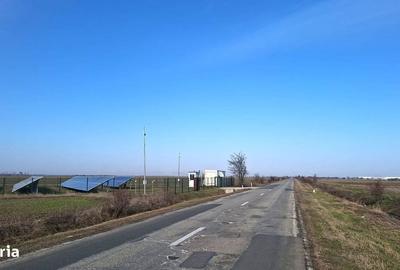 Teren de 22000 mp, în Petrești - 2