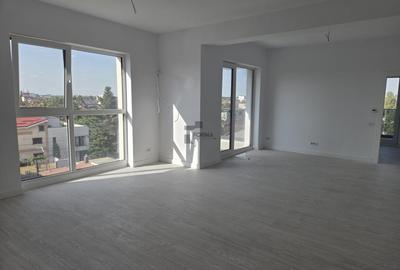 Apartament cu 3 camere decomandat în Fundeni - 2