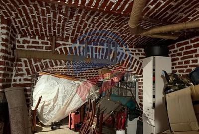 Casa boiereasca situata in zona Ultracentrala - 11