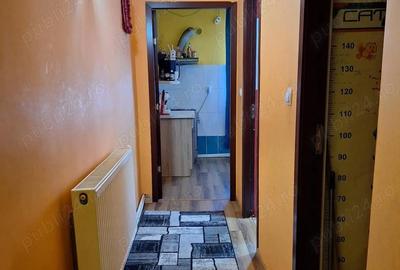 Apartament cu 3 camere decomandat în Central - 3