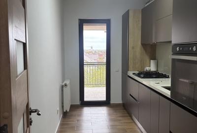 Apartament cu 2 camere decomandat în Central - 16