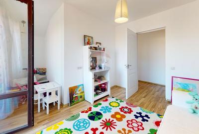 Casa individuala cu 4 camere, garaj si curte in zona de Nord, Gulia - 9