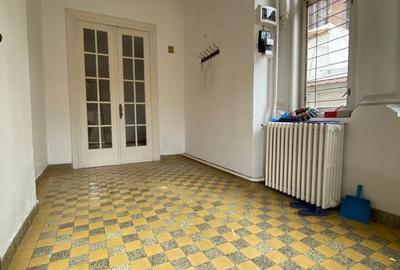 Casă individuală cu 4 camere cu Canalizare în Floreasca - 10