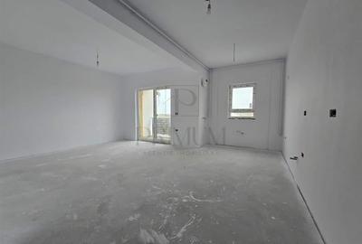 3 camere - terasa - 2 balcoane - parcare inclusa - geam la baie - prsonalizare i